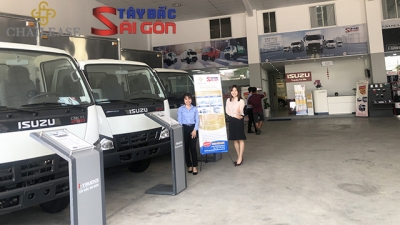 Chailease Việt Nam hỗ trợ hình ảnh tại showroom ISUZU Tây Bắc Sài Gòn